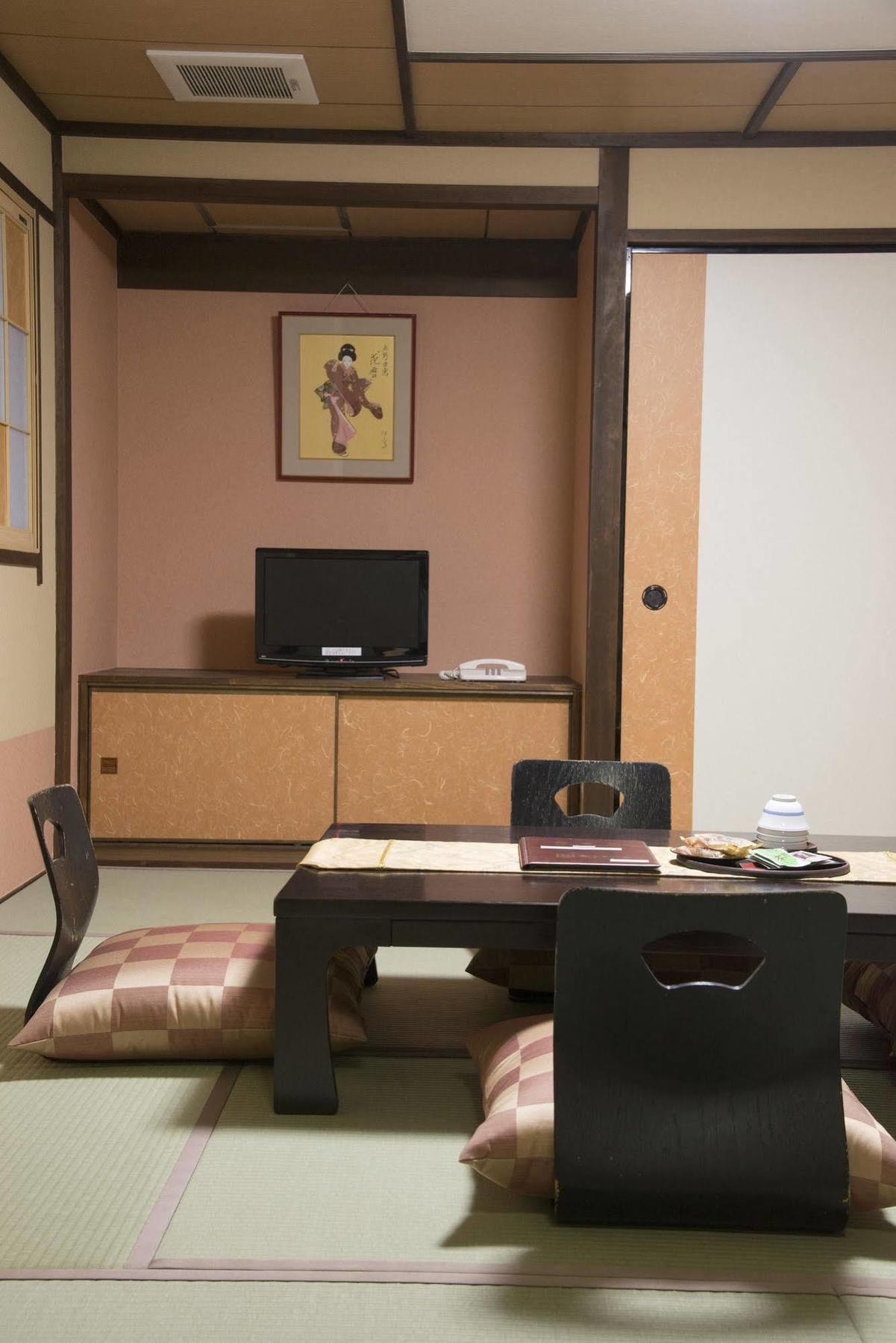 Tenpyo Ryokan Nara Exterior photo